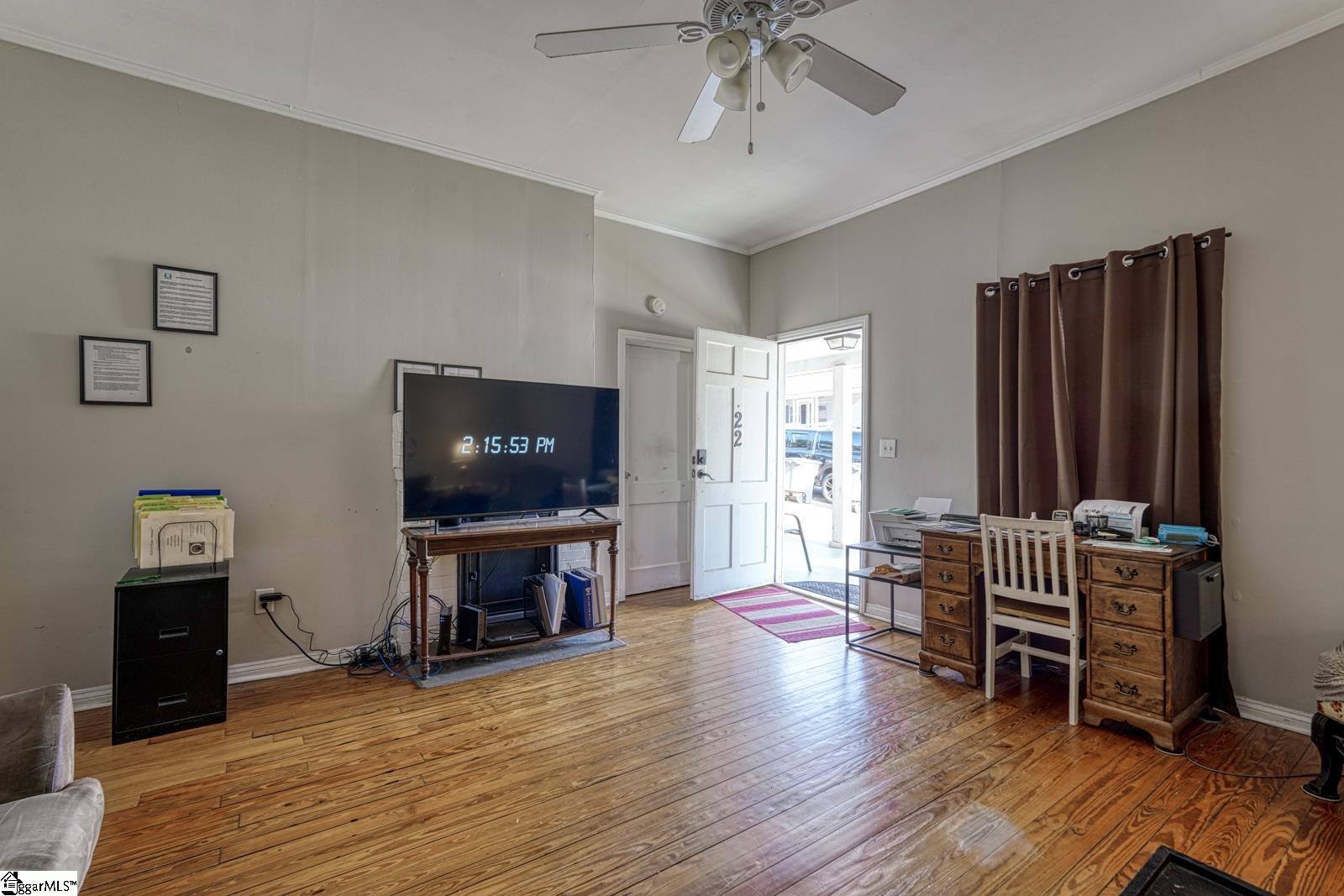 22 Taylor Street Greenville, SC 29605 - Photo 6 of 19
