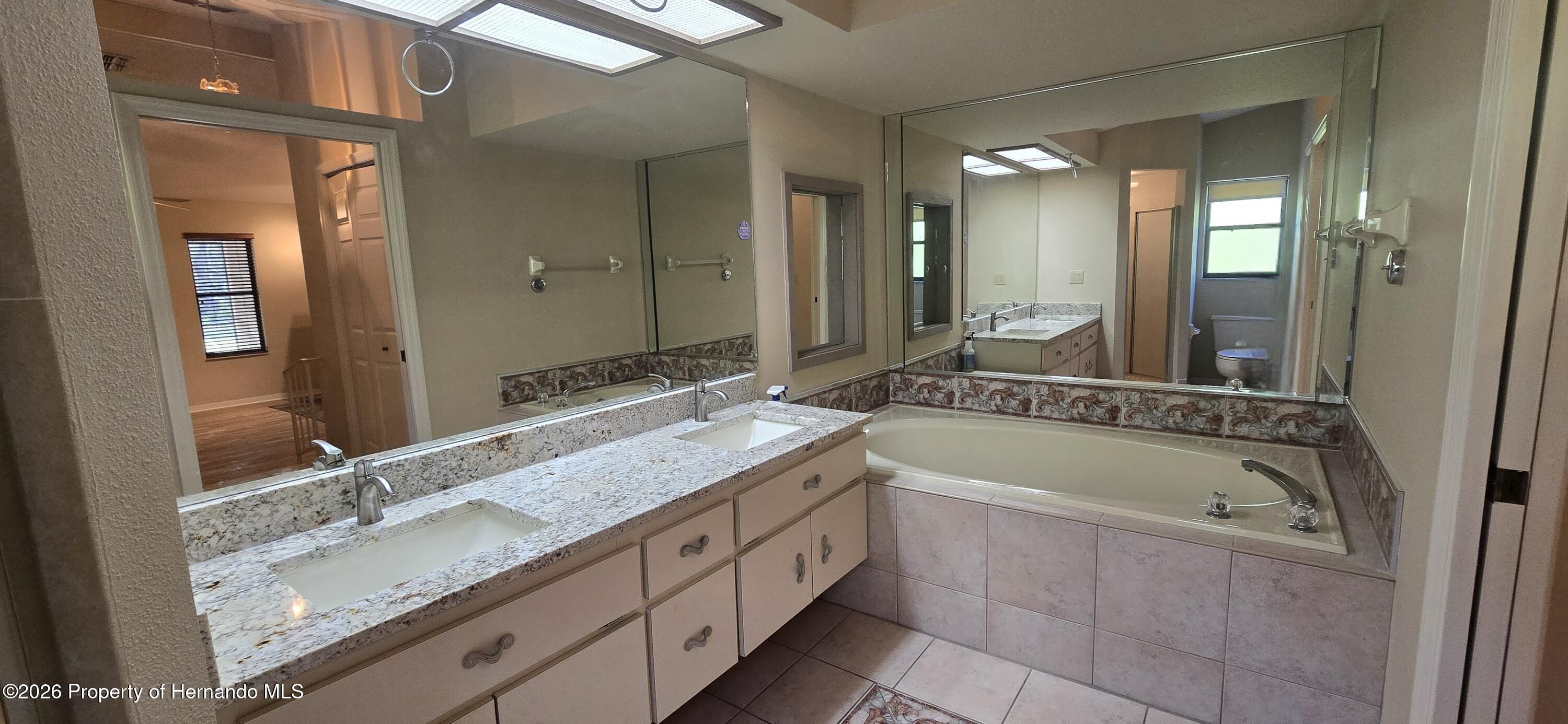 10464 Cranston Street Spring Hill, FL 34608 - Photo 11 of 21 Gallery Image 11