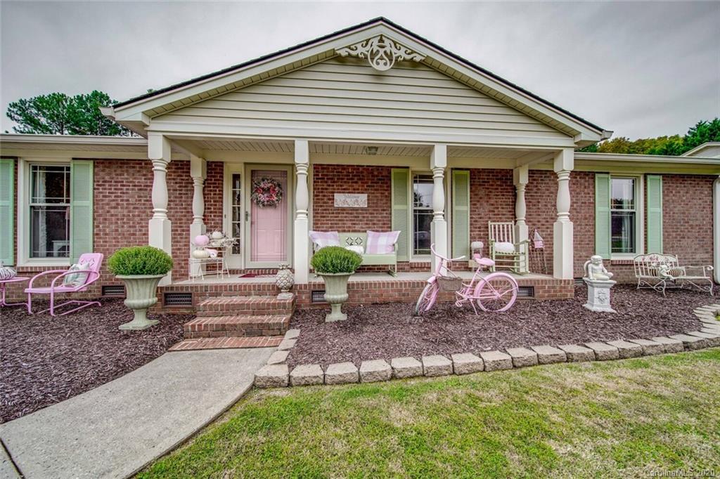 951 Coventry Road Kannapolis, NC 28081 - Photo 3 of 40 Gallery Image 3