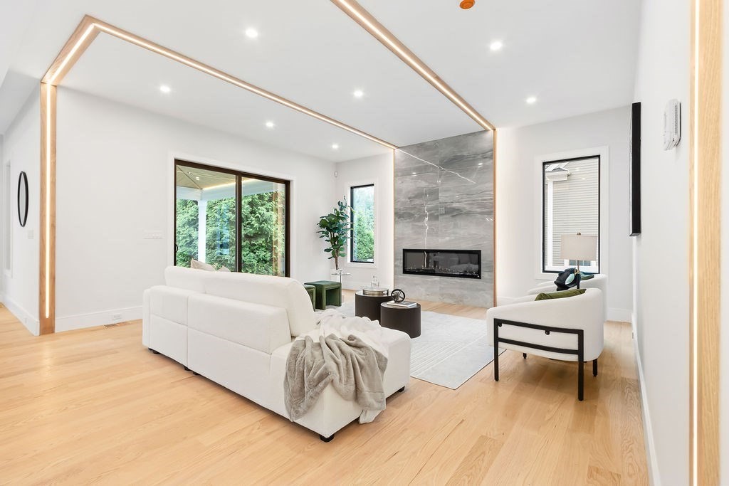 29 Tolman Street Needham, MA 02492 - Photo 14 of 42