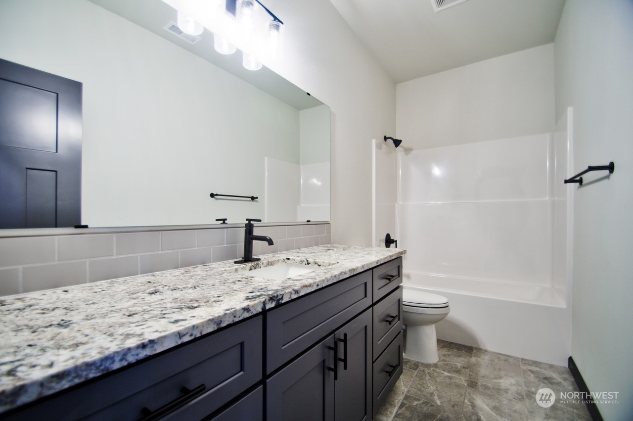 9232 179th Trail Southwest Rochester, WA 98579 - Photo 26 of 30 Gallery Image 26