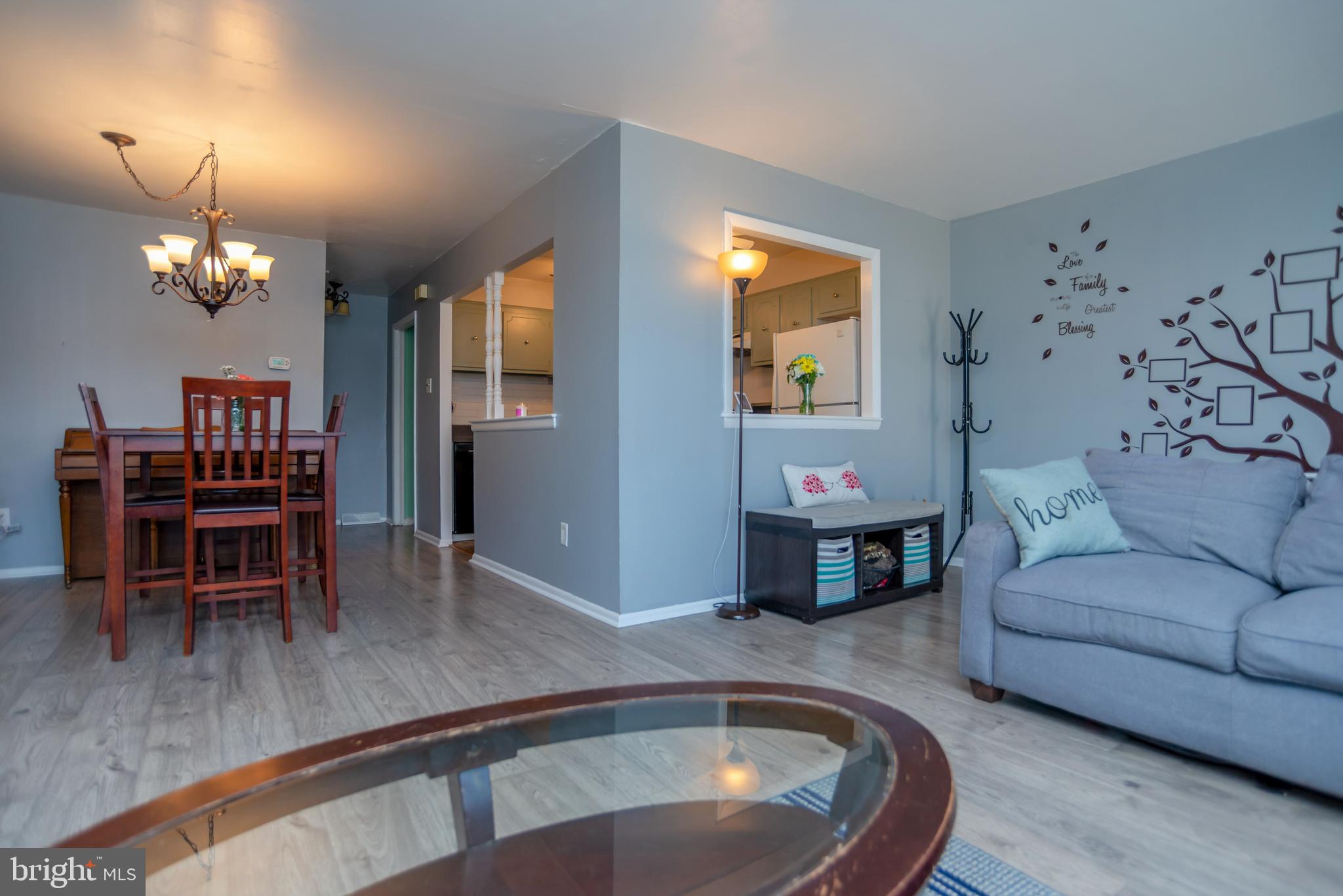 3159 Byberry Road Philadelphia, PA 19154 - Photo 5 of 31 Living Room