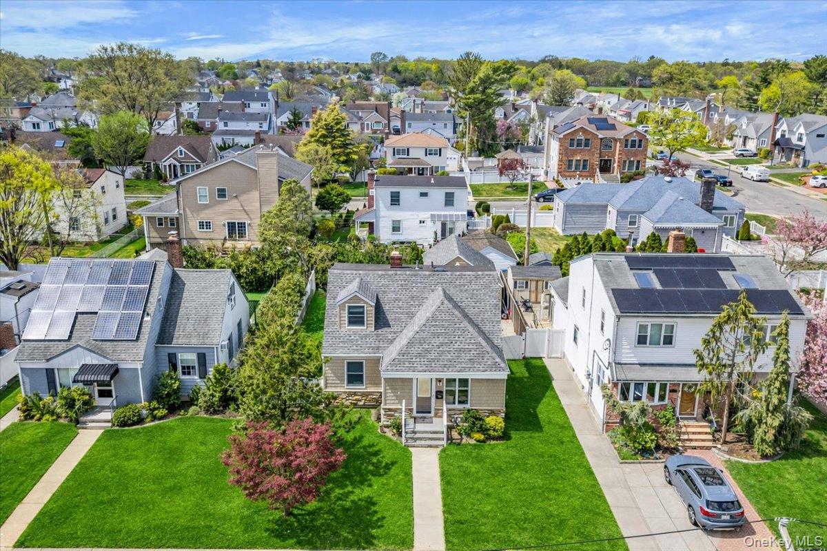 369 Yale Road Garden City, NY 11530 - Photo 19 of 19 Aerial Exterior