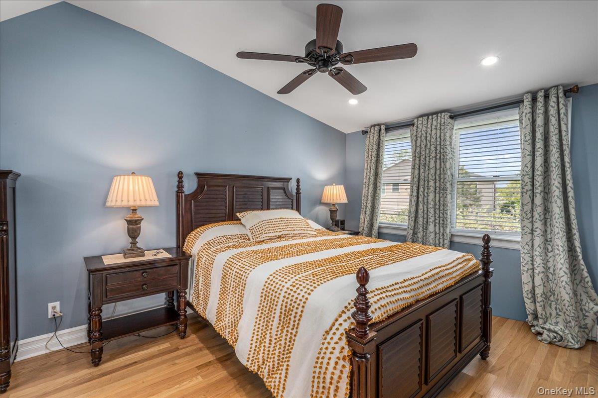 369 Yale Road Garden City, NY 11530 - Photo 10 of 19 Primary Bedroom (upstairs)