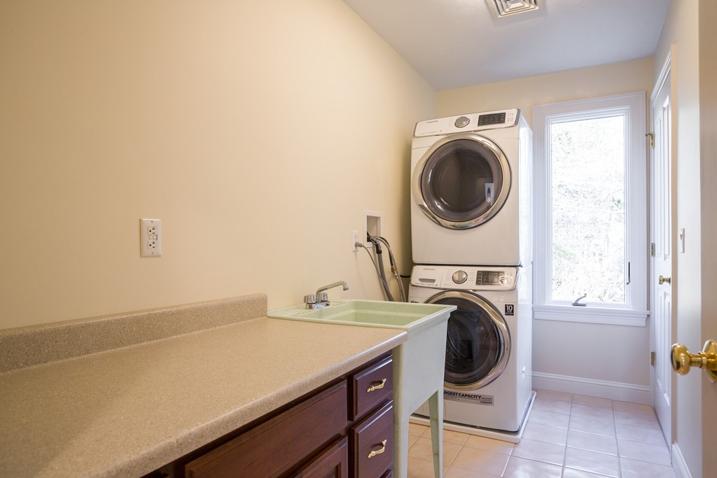 1 Page Road Bedford, MA 01730 - Photo 26 of 30 Gallery Image 26