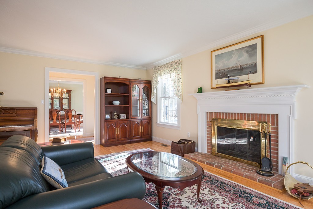 1 Page Road Bedford, MA 01730 - Photo 4 of 30 Gallery Image 4