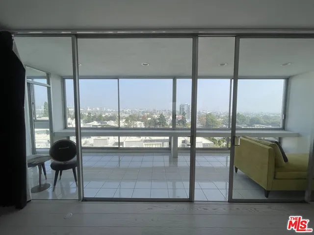 $1,250,000 | 2222 Avenue Of The Stars, Unit 705, Los Angeles, CA 90067