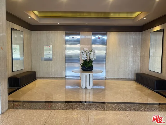 $1,250,000 | 2222 Avenue Of The Stars, Unit 705, Los Angeles, CA 90067