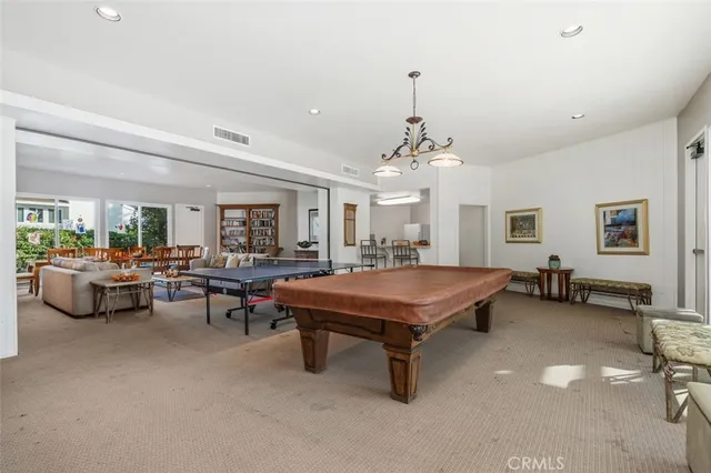 $689,500 | 10056 Melinda Way, Unit 3, Northridge, CA 91325