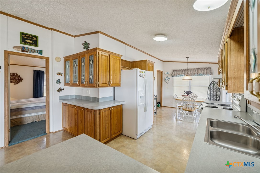 506 Ranch Road 2233 Llano, TX 78643 - Photo 21 of 33