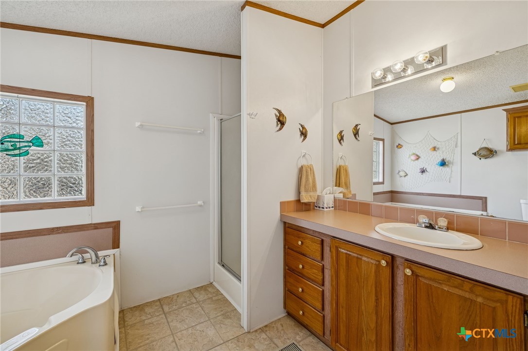 506 Ranch Road 2233 Llano, TX 78643 - Photo 30 of 33