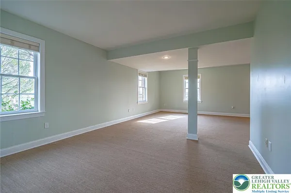 $895,000 | 4123 East Wyndemere Circle, Schnecksville, PA 18078