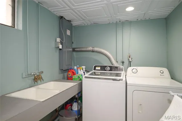 $330,000 | 5609 Oleatha Avenue, St. Louis, MO 63139