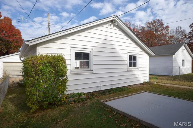 $330,000 | 5609 Oleatha Avenue, St. Louis, MO 63139