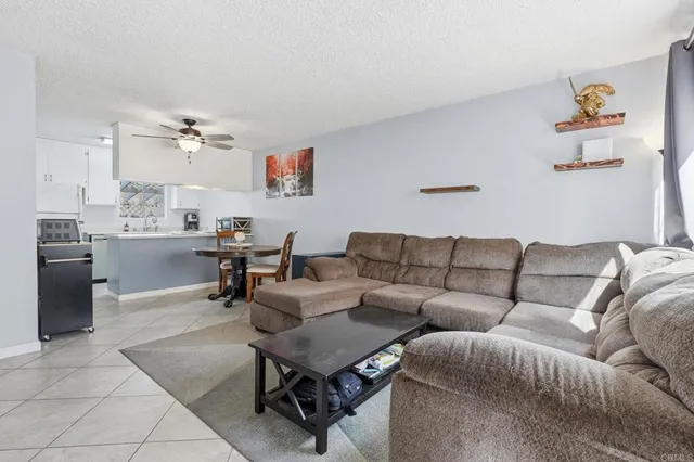 $440,000 | 4530 Vandever Avenue, Unit 6, San Diego, CA 92120