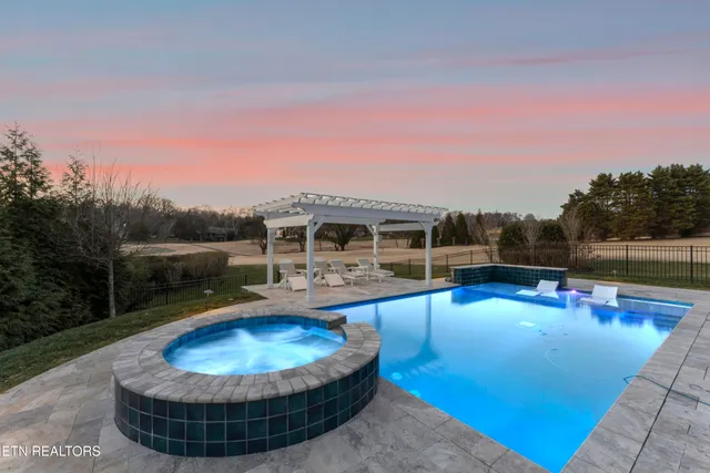 $1,590,000 | 12113 South Fox Den Drive, Knoxville, TN 37934