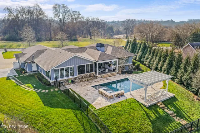 $1,590,000 | 12113 South Fox Den Drive, Knoxville, TN 37934