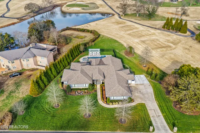 $1,590,000 | 12113 South Fox Den Drive, Knoxville, TN 37934