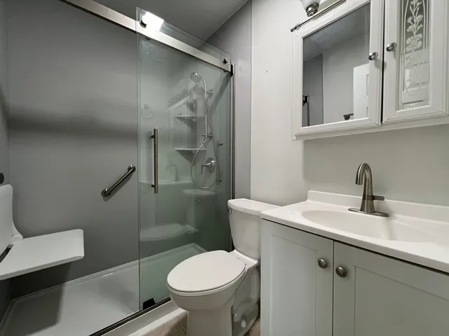 $2,750 | 1380 Rosedale Lane, Hoffman Estates, IL 60169