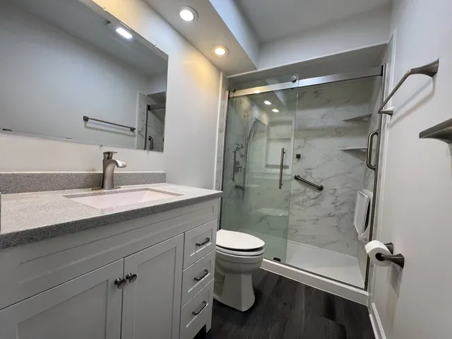 $2,750 | 1380 Rosedale Lane, Hoffman Estates, IL 60169