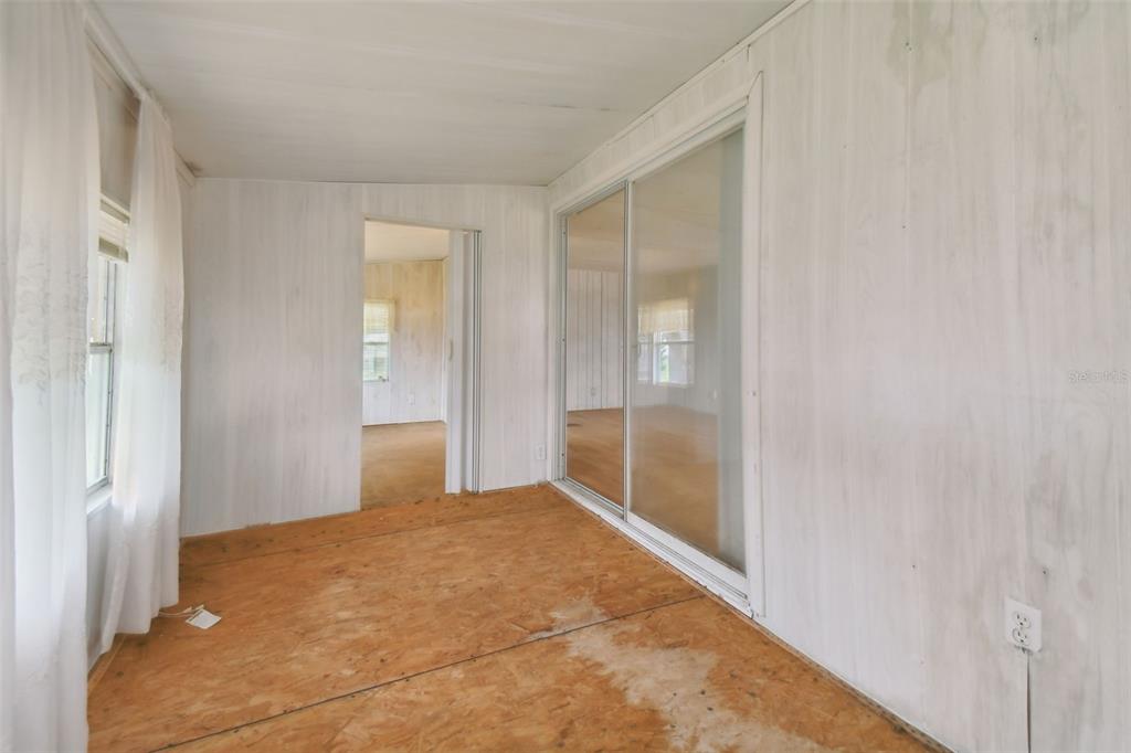 5353 Comanche Street Zephyrhills, FL 33542 - Photo 20 of 61