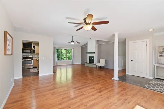 $395,000 | 6246 Lake Avenue, Wolcott, NY 14590