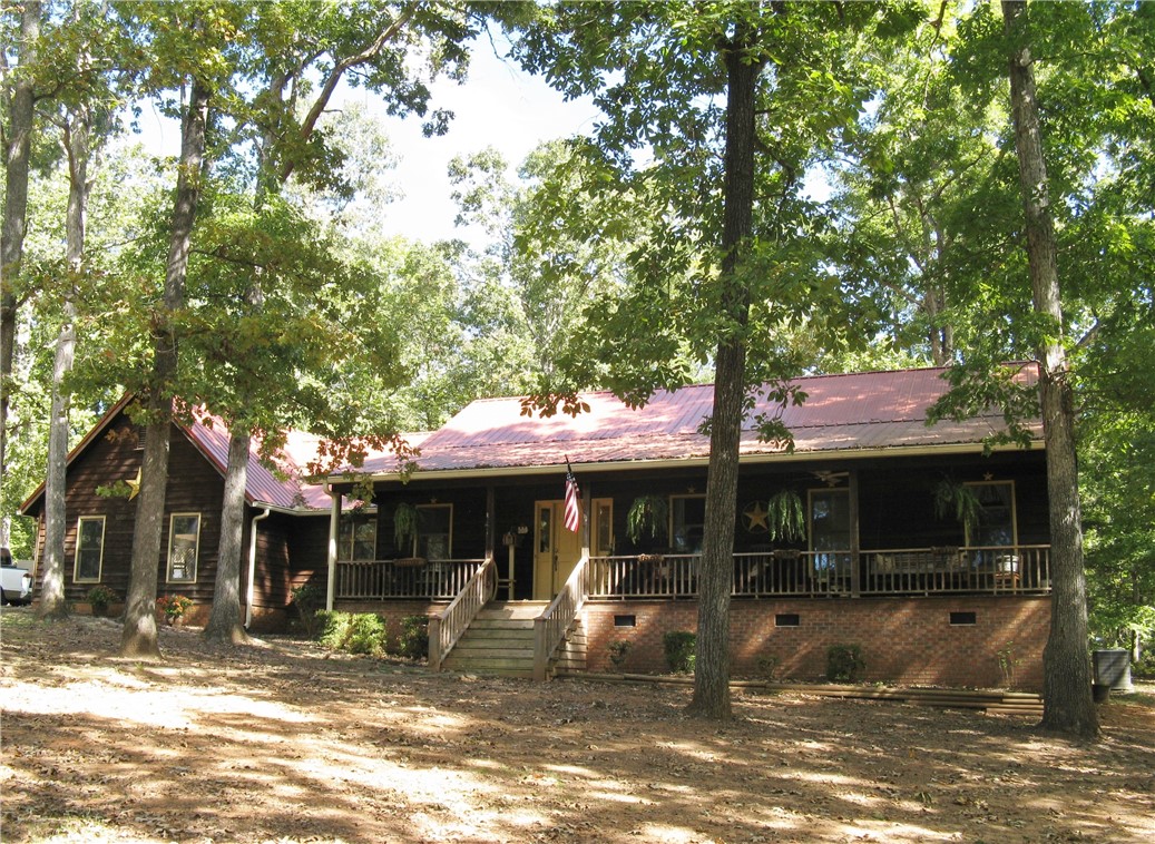 211 Roberts Church Road Anderson, SC 29626 - Photo 1 of 29