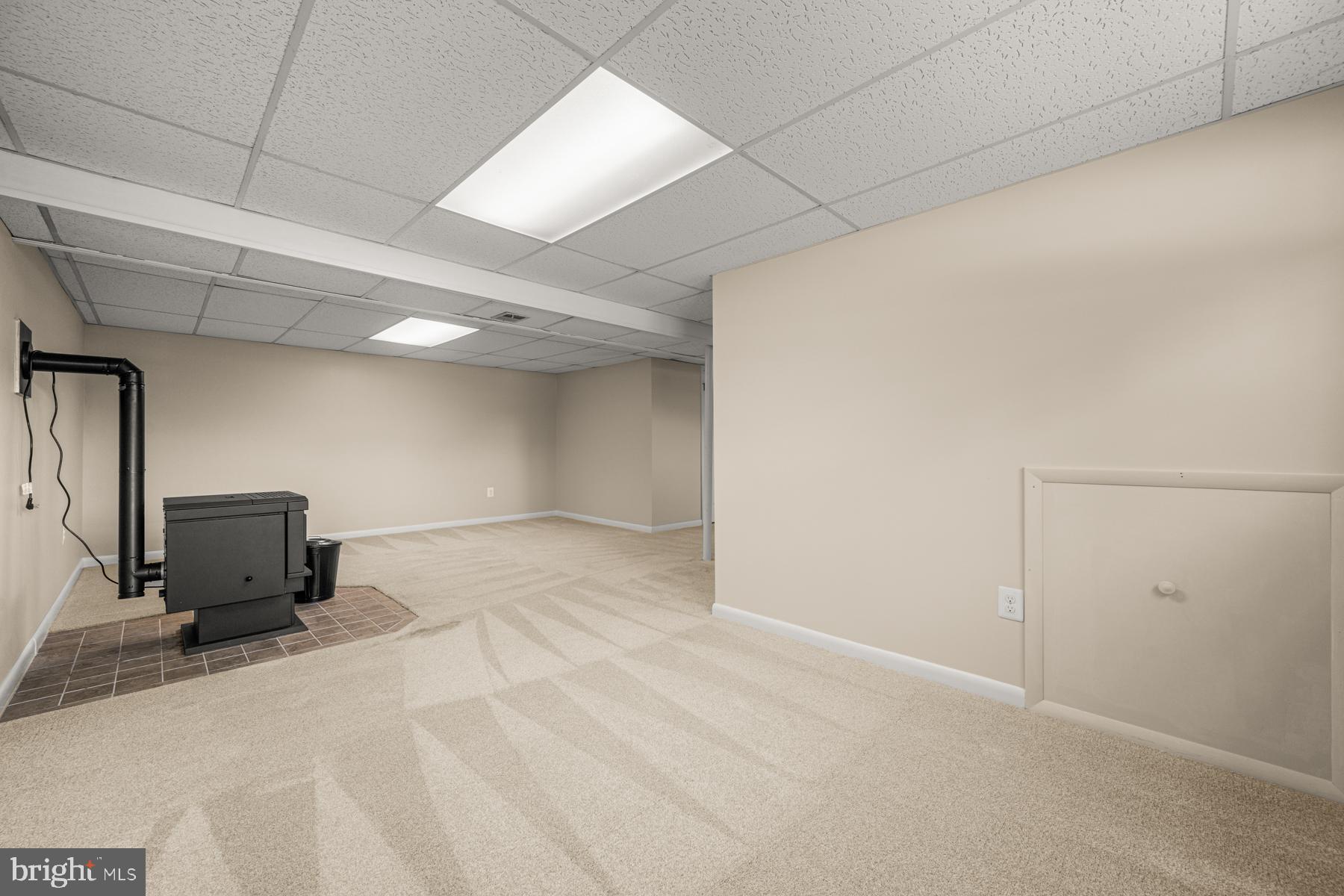 4285 Wolf Hill Drive Hampstead, MD 21074 - Photo 26 of 49 a view of a livingroom with furniture