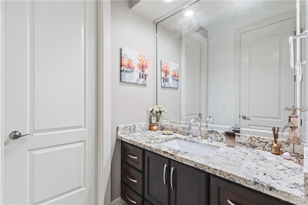 3125 Linva Avenue Edinburg, TX 78541 - Photo 8 of 18