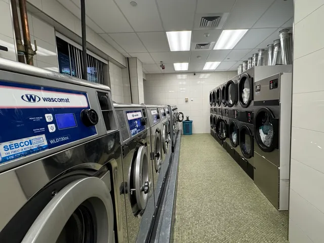 $5,995 | 377 Rector Place, Unit 17D | Battery Park City