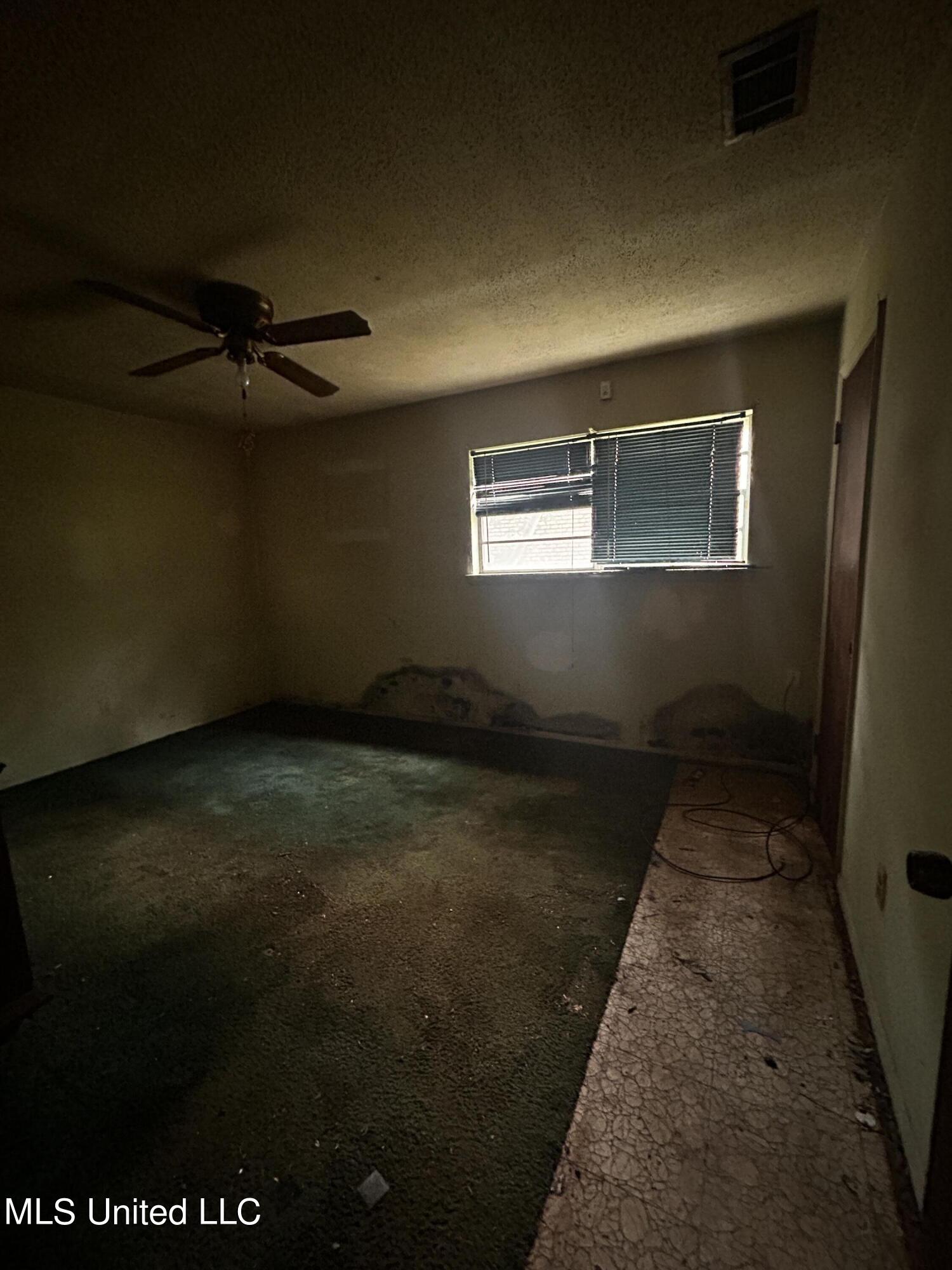 123 Ralph Drive Gulfport, MS 39503 - Photo 6 of 9 IMG_5664