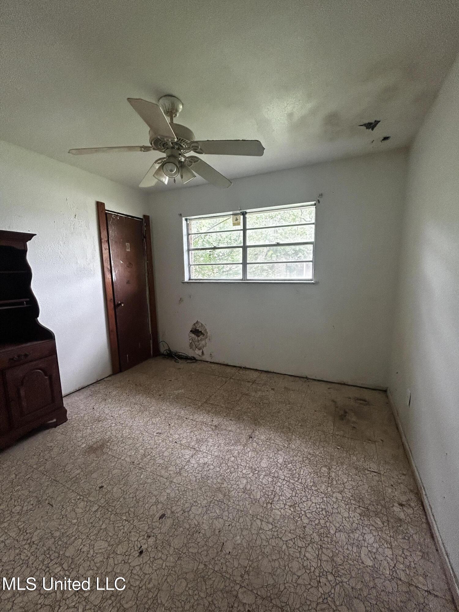123 Ralph Drive Gulfport, MS 39503 - Photo 7 of 9 IMG_5665