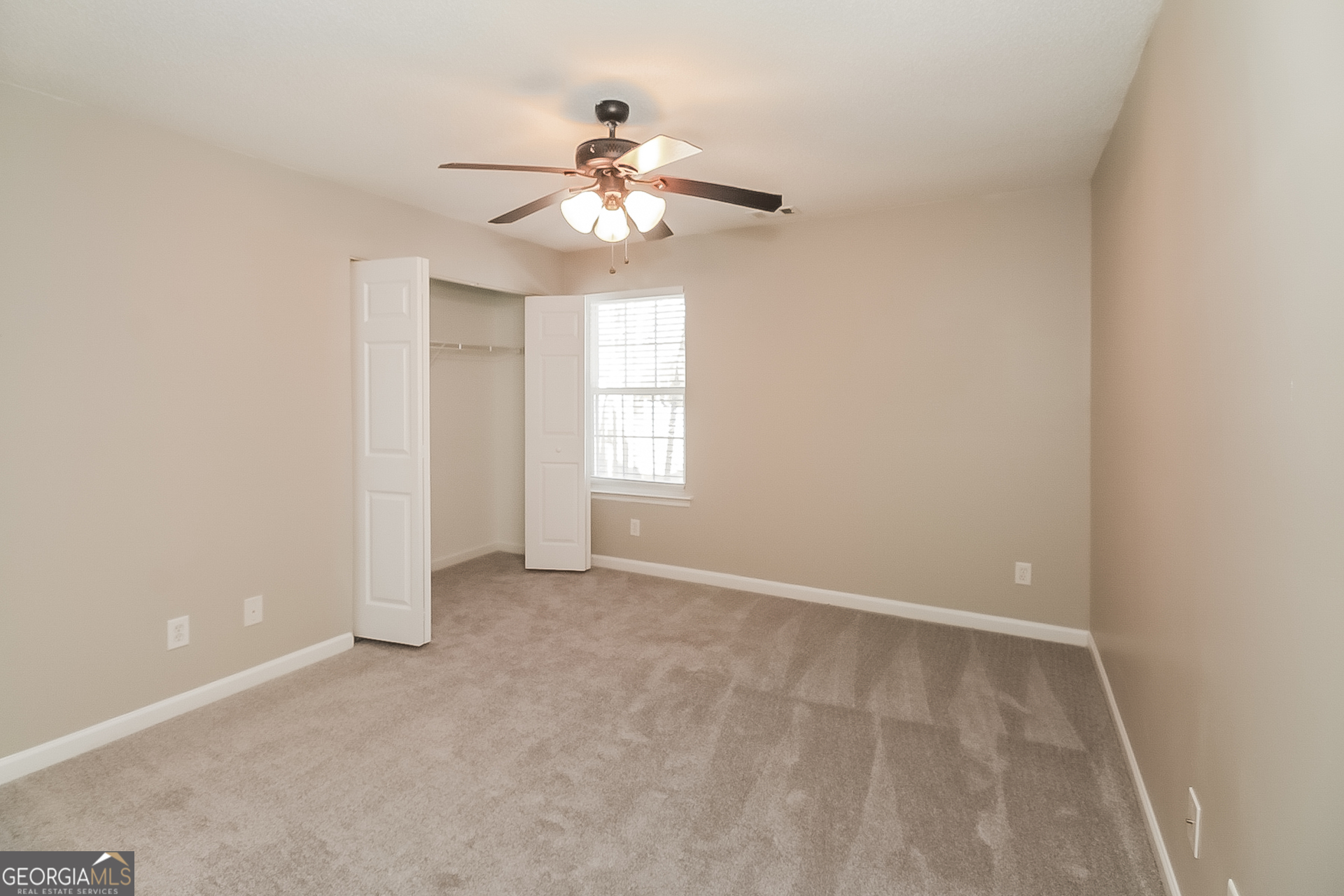 3027 Sable Run Road Atlanta, GA 30349 - Photo 11 of 16