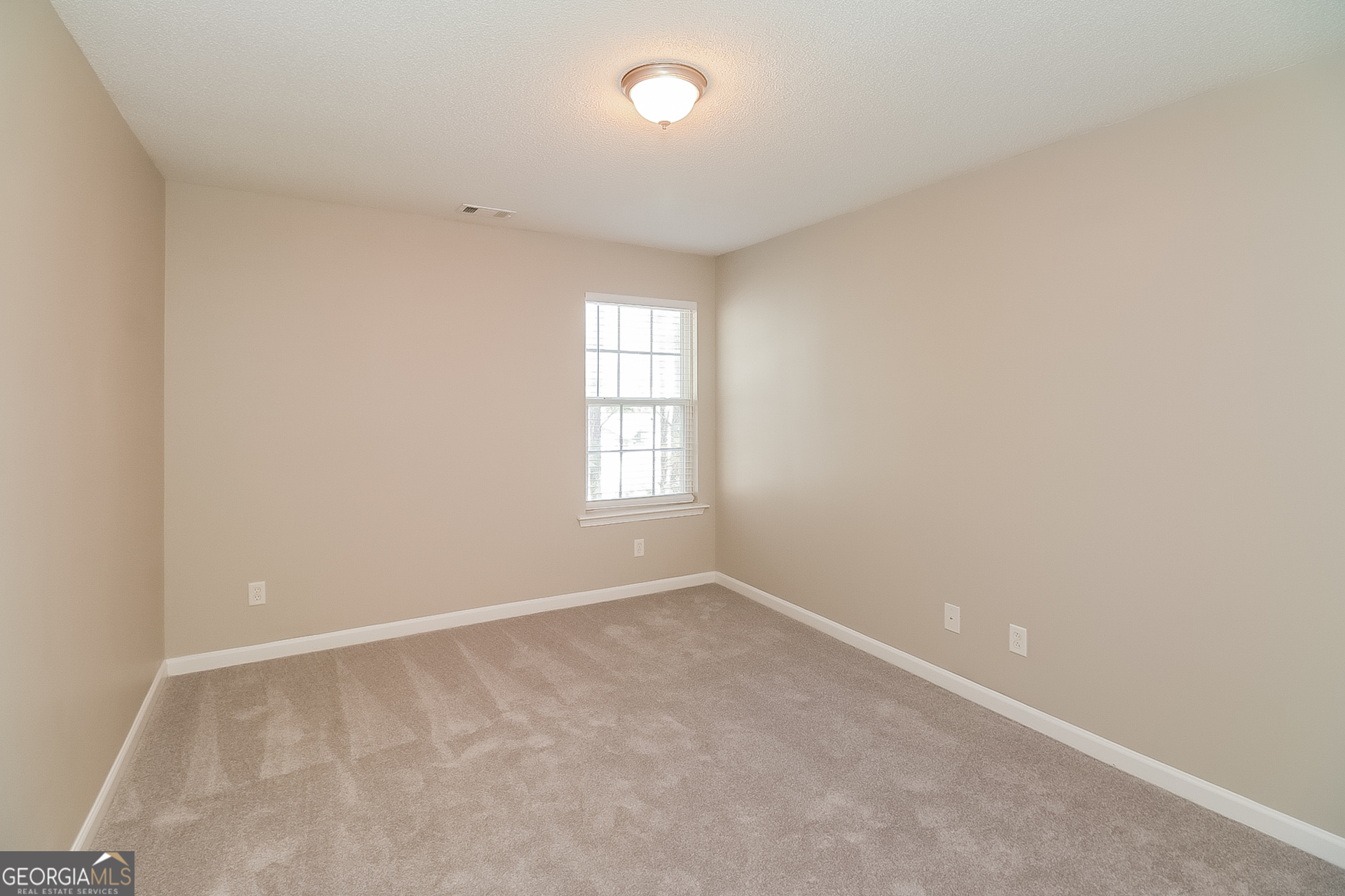 3027 Sable Run Road Atlanta, GA 30349 - Photo 12 of 16