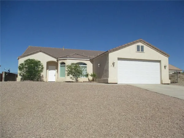 $2,050 | 6103 Bison Avenue, Fort Mohave, AZ 86426
