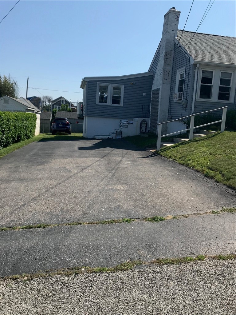 20 St James Road Narragansett, RI 02882 - Photo 7 of 36 6 Car Parking onsite