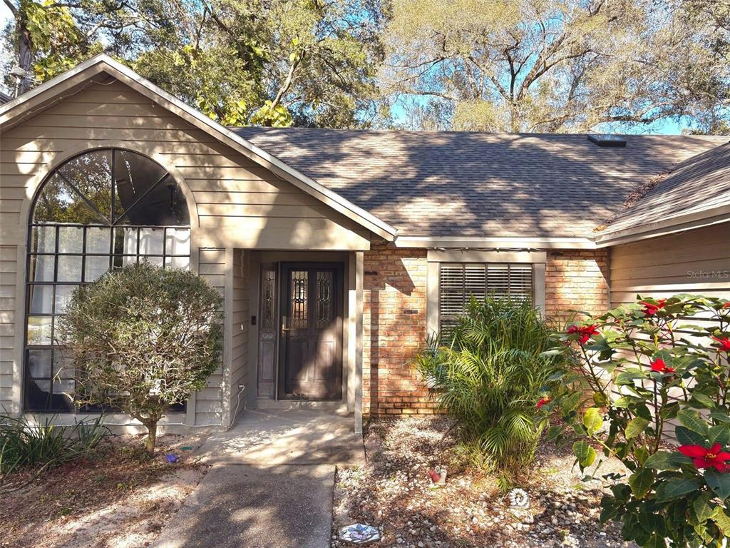 3909 Lake Forest Street Mount Dora, FL 32757 - Photo 3 of 33