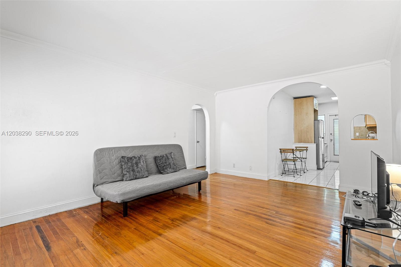 7840 Harding Avenue, Unit 3 Miami Beach, FL 33141 - Photo 7 of 15
