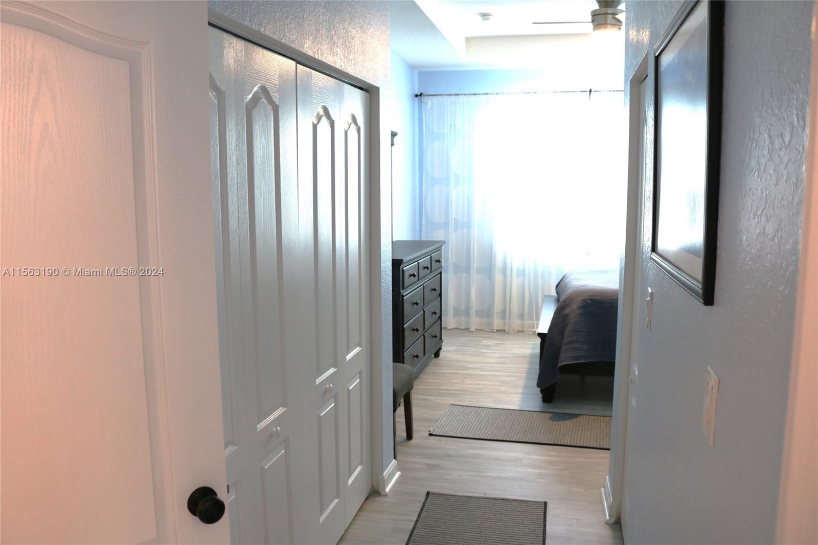 1032 Northeast 40th Road Homestead, FL 33033 - Photo 6 of 16 Gallery Image 6