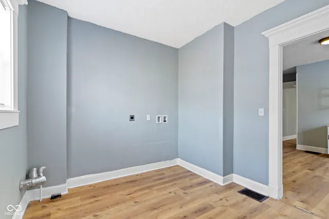 $160,000 | 19 Parkview Avenue, Indianapolis, IN 46201