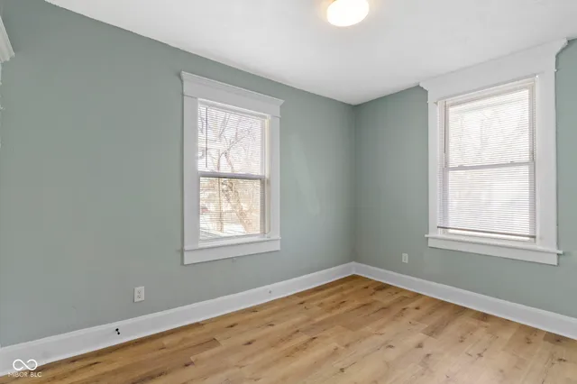 $160,000 | 19 Parkview Avenue, Indianapolis, IN 46201