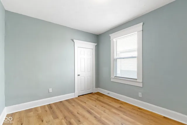 $160,000 | 19 Parkview Avenue, Indianapolis, IN 46201