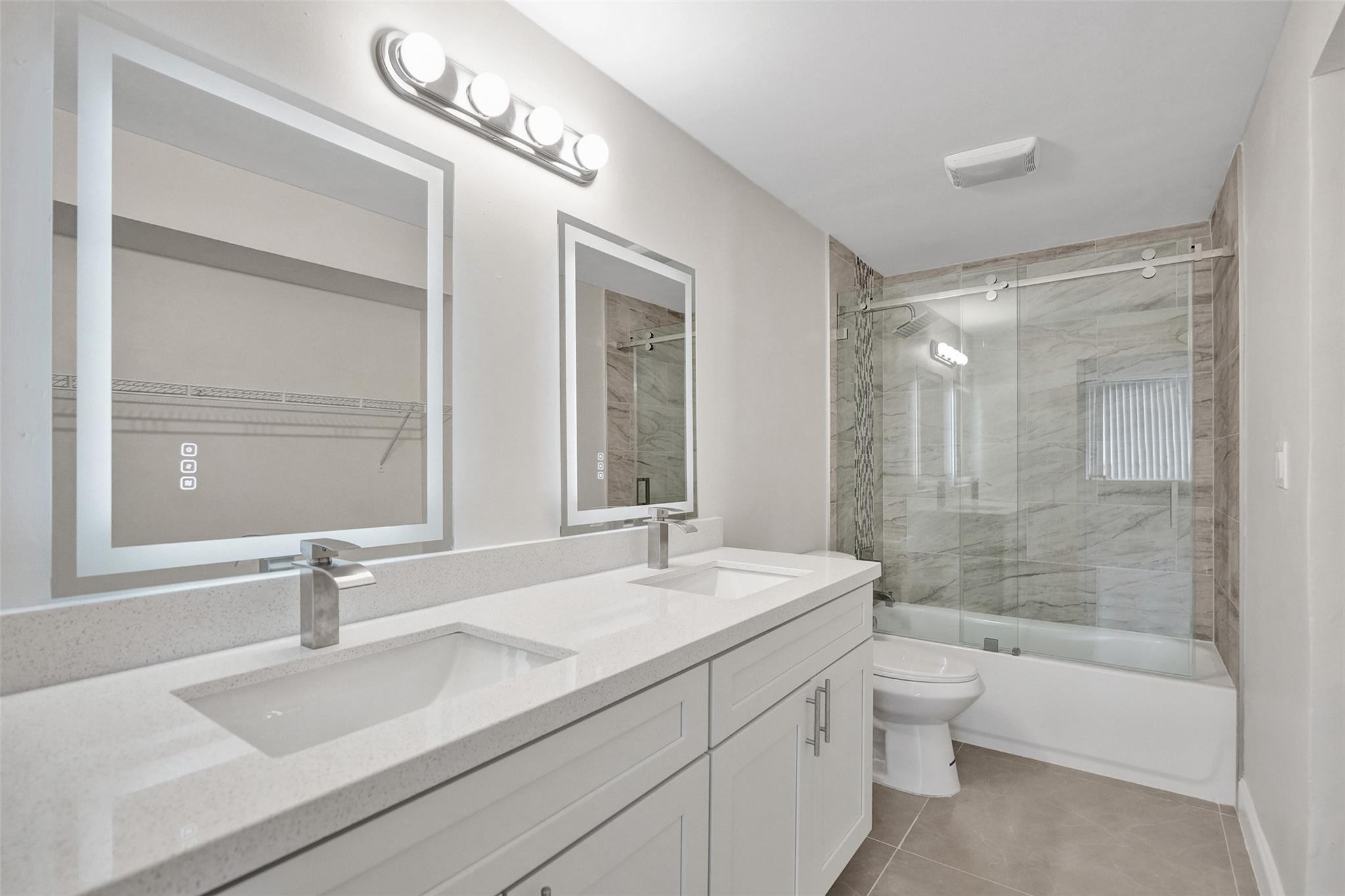 4222 Inverrary Boulevard, Unit 4810 Lauderhill, FL 33319 - Photo 35 of 63 Photo 39