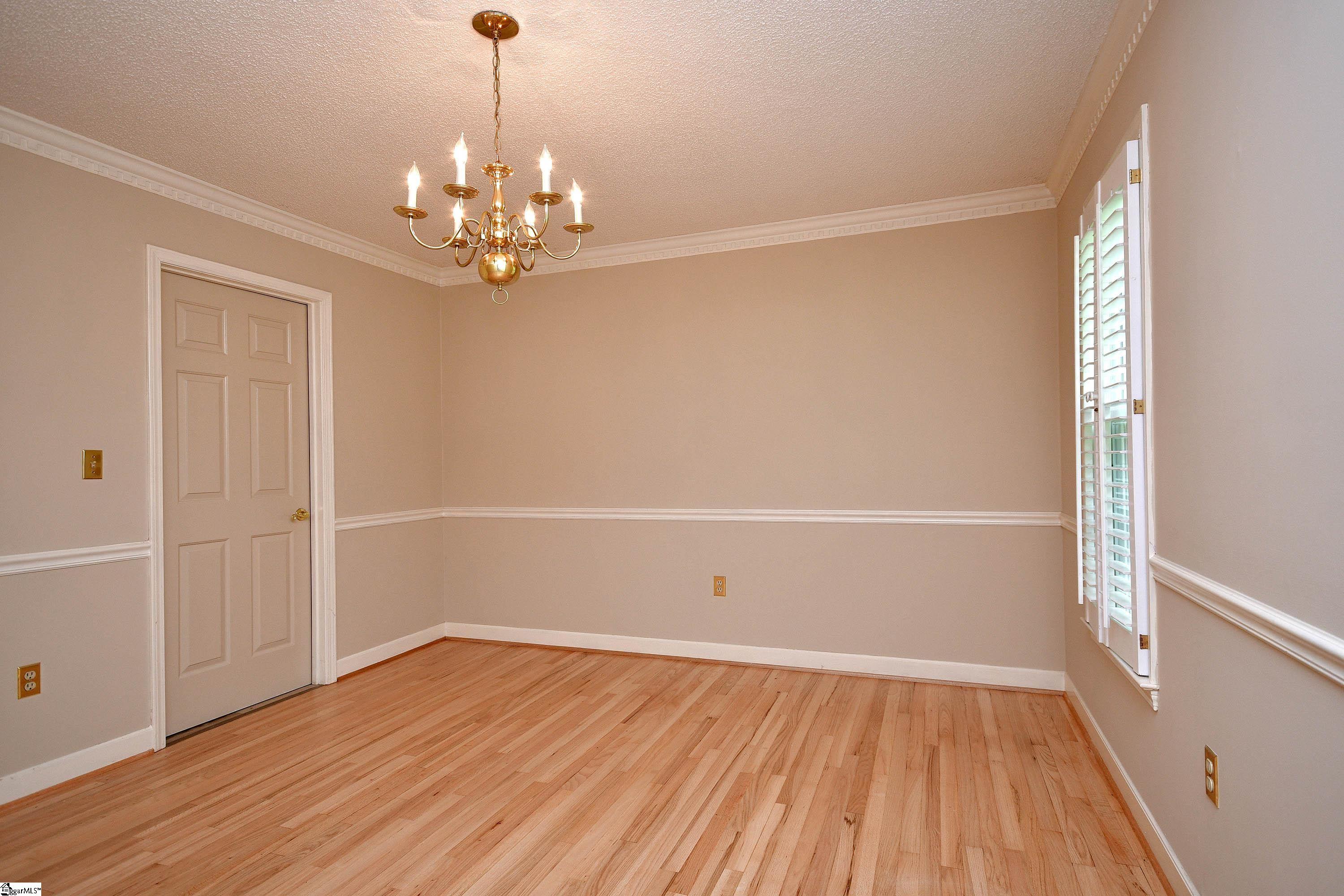 204 Old Forest Road Easley, SC 29640 - Photo 7 of 36