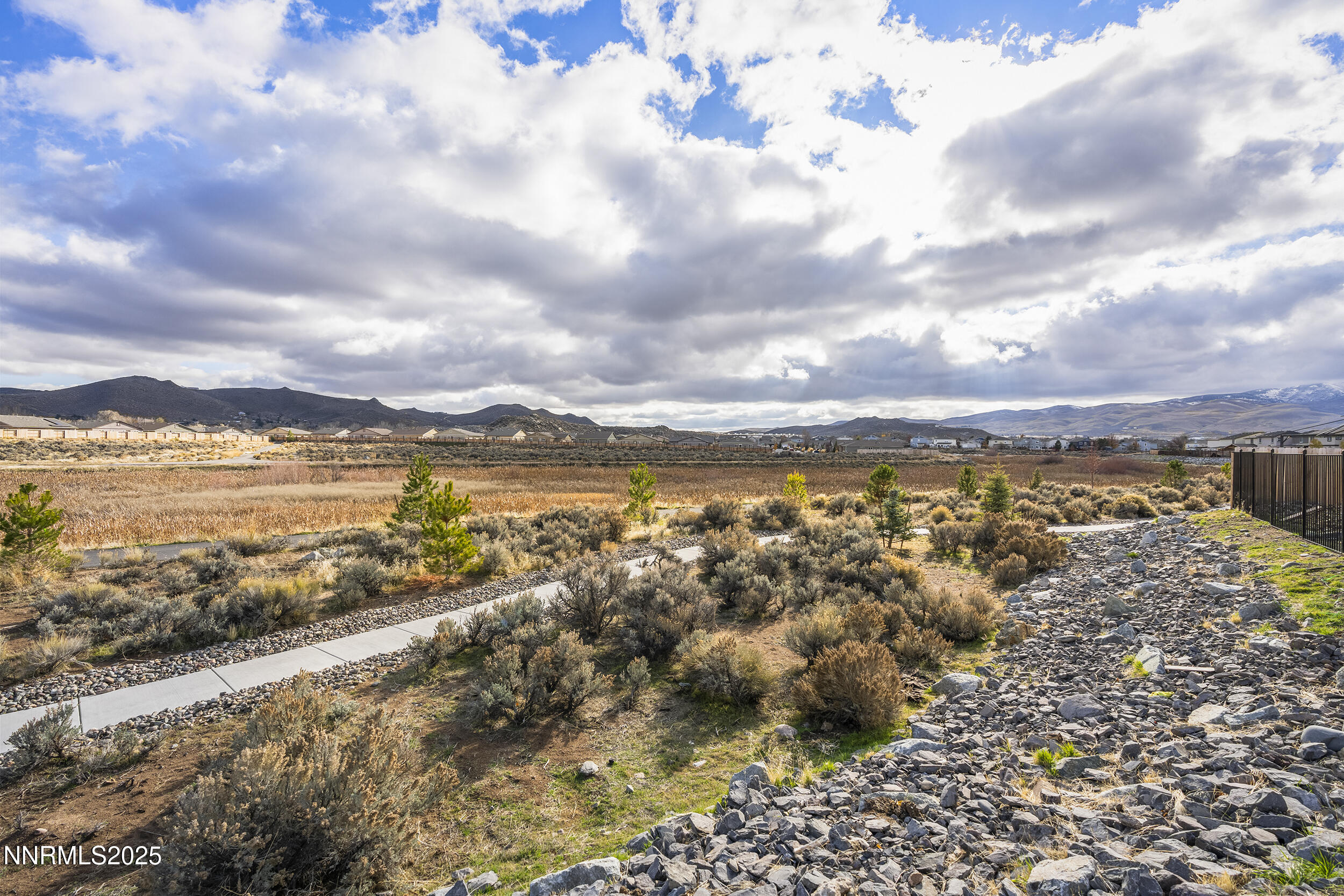 626 Coyote Bluff Reno, NV 89506 - Photo 22 of 35 26-print-_DSC8138