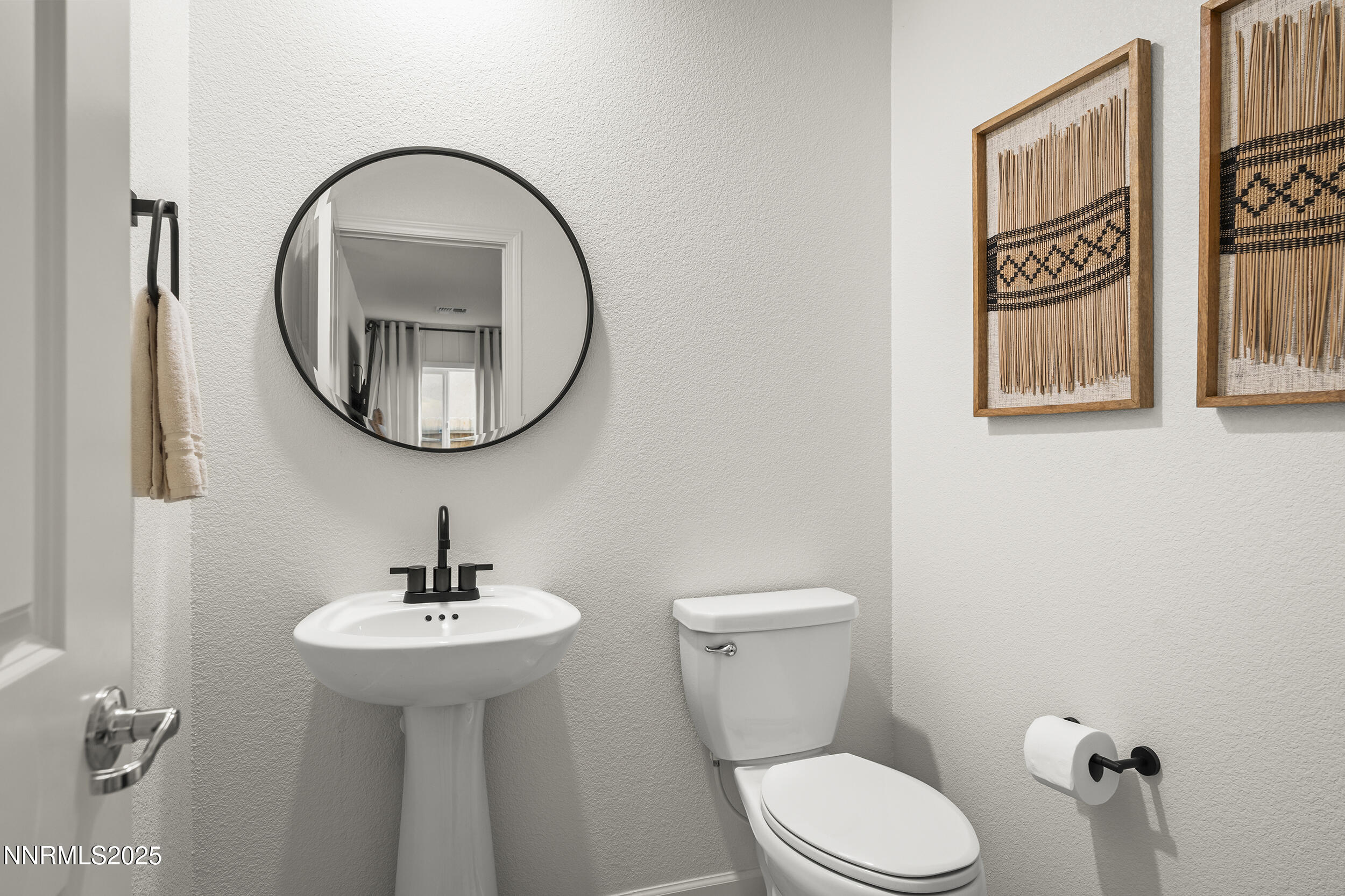 626 Coyote Bluff Reno, NV 89506 - Photo 5 of 35 13-print-_DSC8211