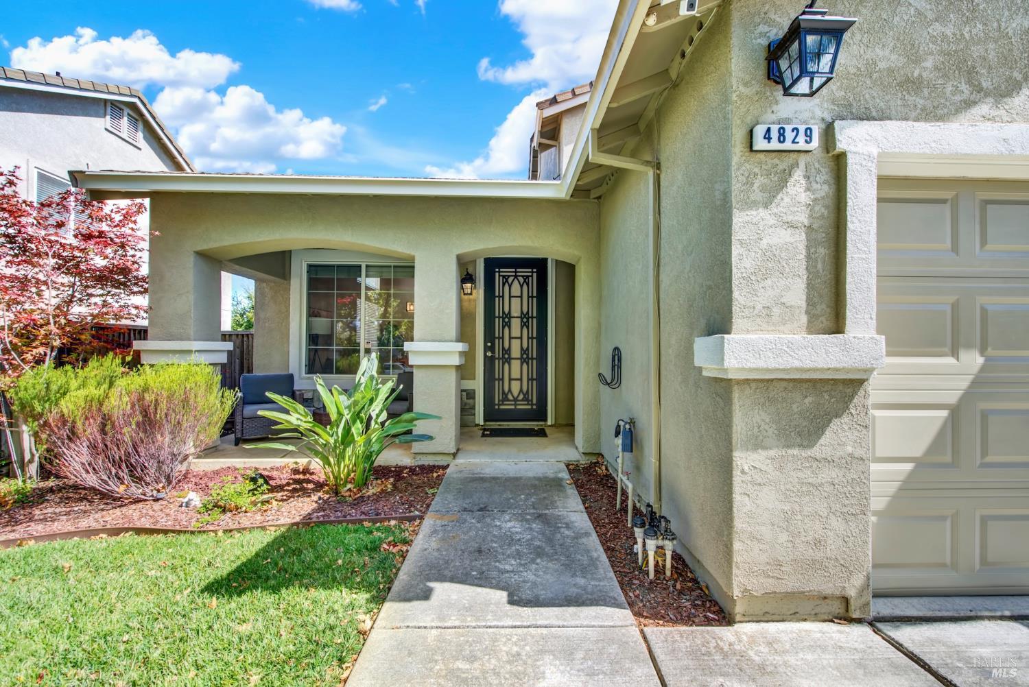 4829 South Ridgefield Way Fairfield, CA 94534 - Photo 10 of 67 Gallery Image 10