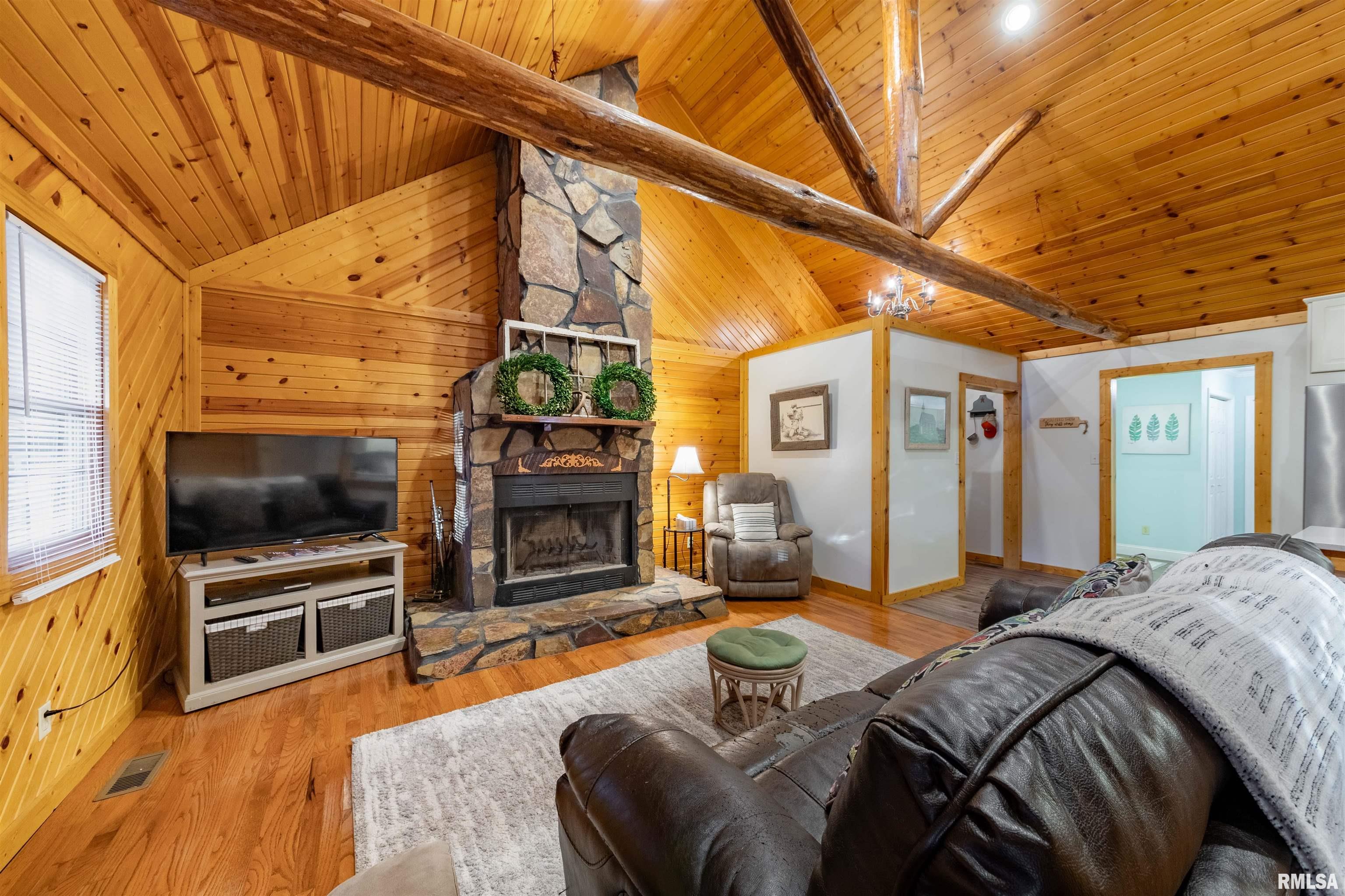 14826 Cambria Road Carterville, IL 62918 - Photo 8 of 58 Gallery Image 8