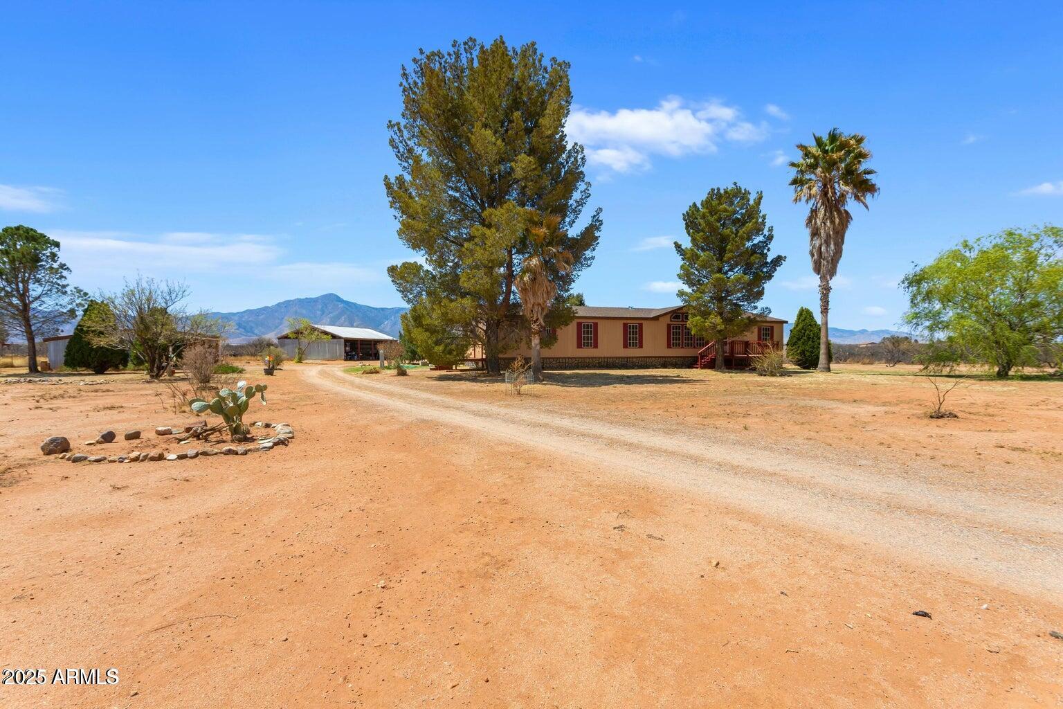 5780 South Mescalero Road Hereford, AZ 85615 - Photo 36 of 45 a view of road view