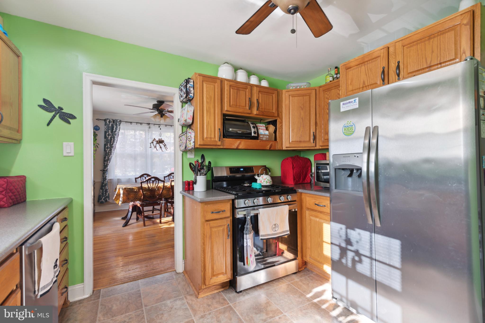 307 Derwyn Road Lansdowne, PA 19050 - Photo 12 of 33 Kitchen